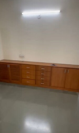 Furnished Amenities in 3 BHK Apartment at Yash Apartments Model Colony, Model Colony – for Rent