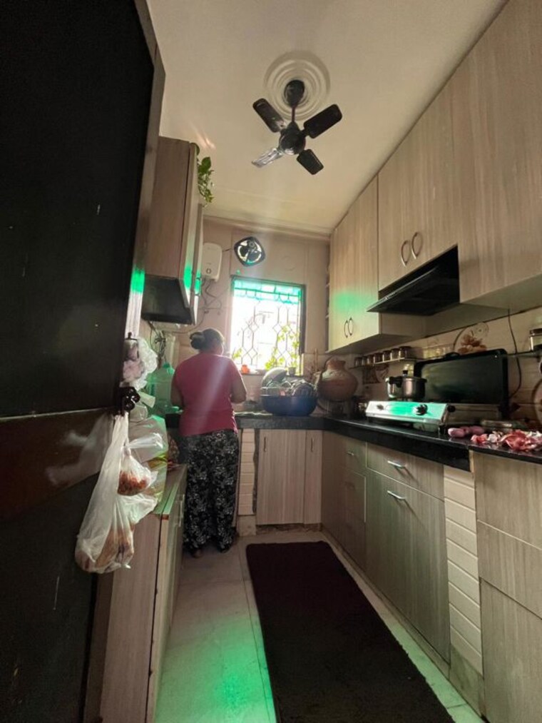 Kitchen, khirki extension 2 Bedroom 680 Sq.Ft. Builder Floor In Khirki Extension Delhi 10748911