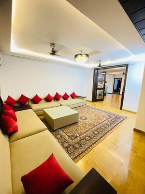 Living Room in 3 BHK Builder Floor at Saket – for Rent