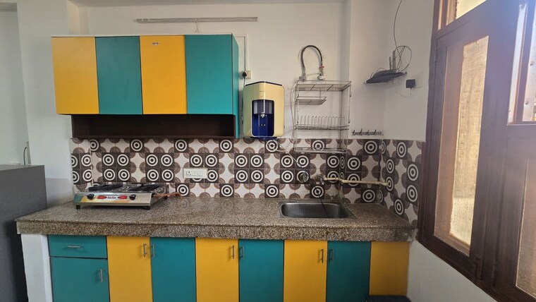 Team Area, saket 1 RK 350 Sq.Ft. Builder Floor In Saket Delhi 10753914
