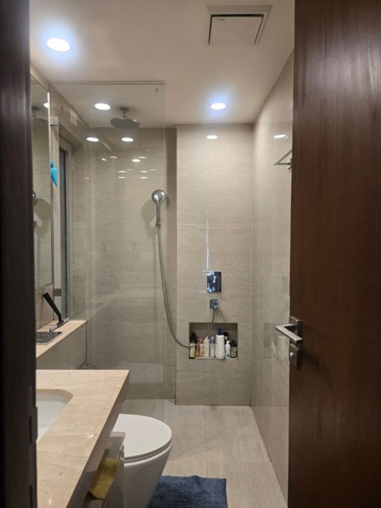 Bathroom, hiranandani-castle-rock 2 Bedroom 750 Sq.Ft. Apartment In Powai Mumbai 10753953