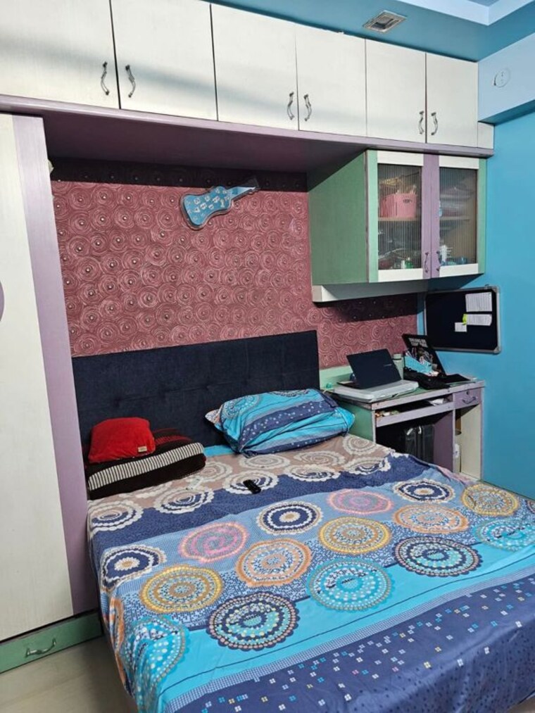 Room, lodha-paradise 3 Bedroom 1200 Sq.Ft. Apartment In Majiwada Thane 10753956