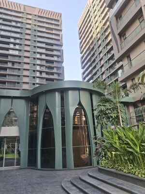 4 BHK Apartment For Sale in Vesu