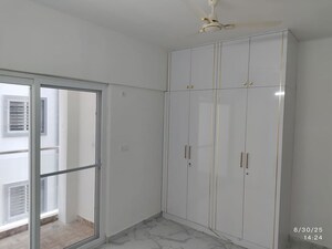 Room in 2 BHK Apartment at Confident Meadows, Sarjapur Road – for Rent