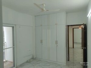 Room in 2 BHK Apartment at Confident Meadows, Sarjapur Road – for Rent