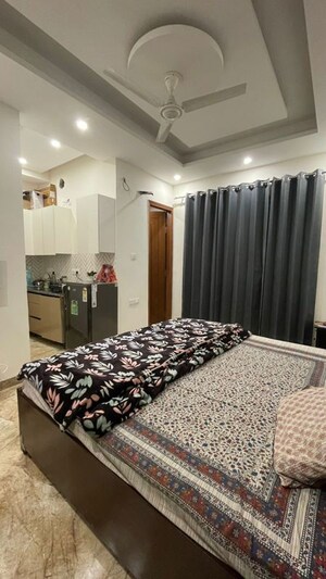 Bedroom in Studio Builder Floor at Sector 46 – for Rent