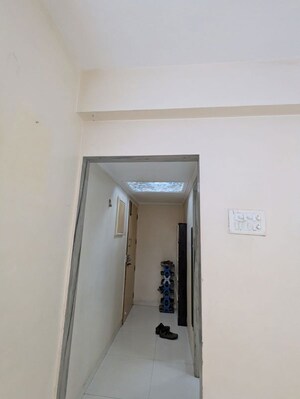 Furnished Amenities in 2 BHK Apartment at K Raheja Vihar, Powai – for Rent