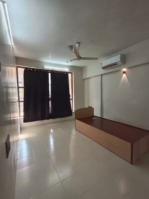 Furnished Amenities in 3 BHK Apartment at K Raheja Ascencio, Chandivali – for Rent