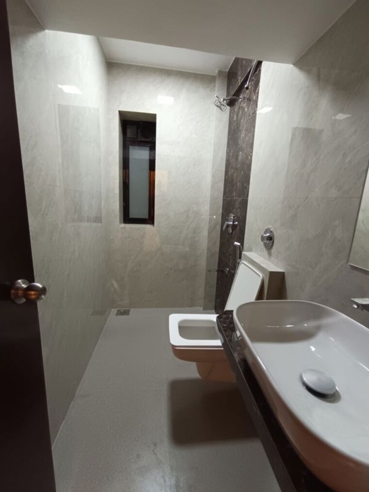 Bathroom, k-raheja-ascencio 3 Bedroom 1250 Sq.Ft. Apartment In Chandivali Mumbai 10754034