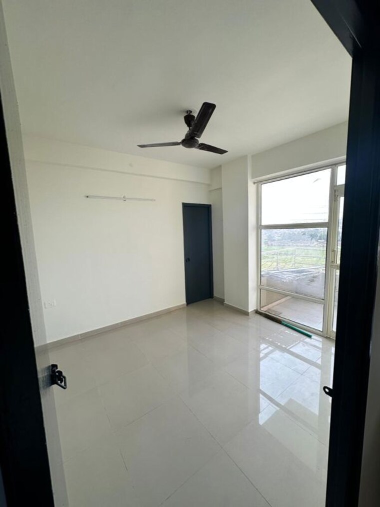 Room, pyramid-altia 3 Bedroom 742 Sq.Ft. Apartment In Sector 70 Gurgaon 10754037