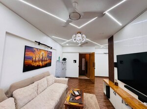 2 BHK Apartment For Sale in Royal Palms Garden View, Goregaon East