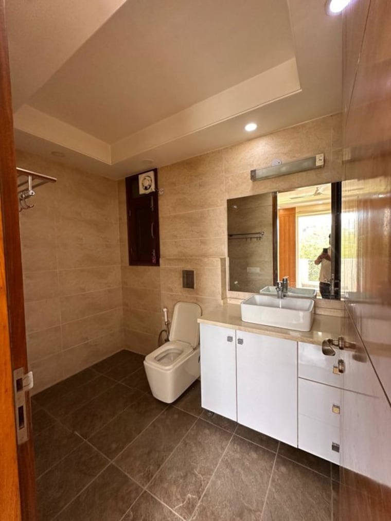 Kitchen, sushant lok i 3 Bedroom 2700 Sq.Ft. Builder Floor In Sushant Lok I Gurgaon 10754066