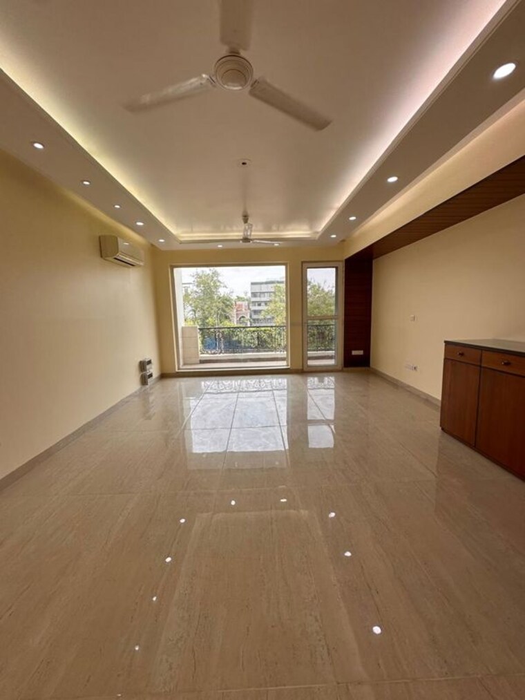 Room, sushant lok i 3 Bedroom 2700 Sq.Ft. Builder Floor In Sushant Lok I Gurgaon 10754066