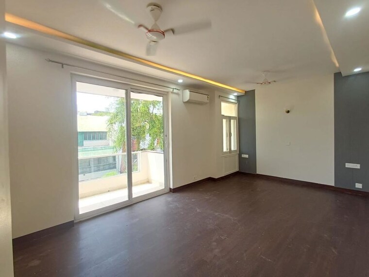 Room, sushant lok i 3 Bedroom 2700 Sq.Ft. Builder Floor In Sushant Lok I Gurgaon 10754066