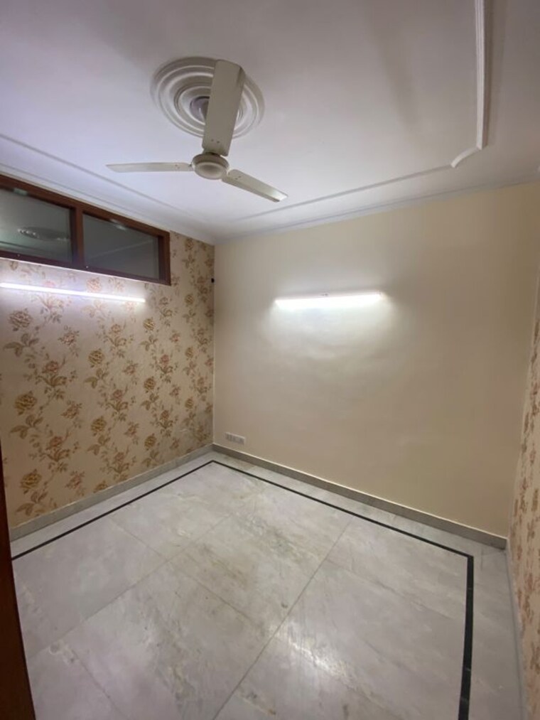 Room, ansal-sushant-apartments 3 Bedroom 300 Sq.Yd. Builder Floor In Sushant Lok I Gurgaon 10754085