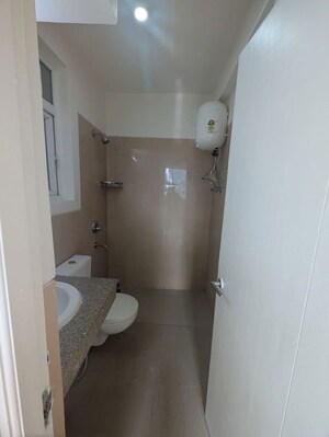 Attached Bathroom in 3.5 BHK Apartment at Emaar Emerald Floors Premier, Sector 65 – for Rent