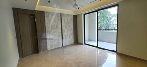 Room in 4 BHK Builder Floor at Nehru Enclave – for Rent