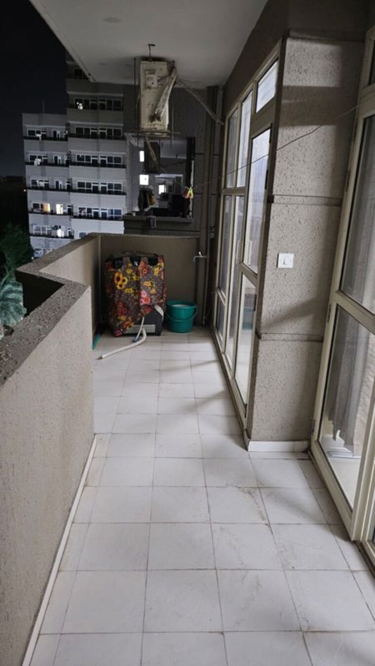Balcony, pyramid-fusion-homes 2 Bedroom 578 Sq.Ft. Apartment In Sector 70a Gurgaon 10754122