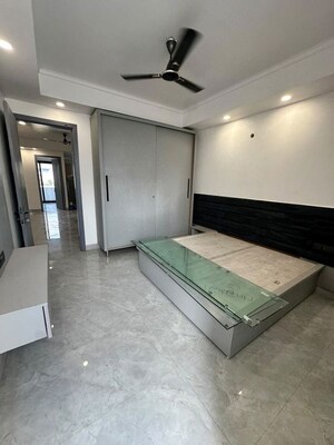 Bedroom in 3 BHK Builder Floor at Sector 51 – for Rent
