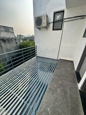 Balcony in 3 BHK Builder Floor at Sector 51 – for Rent