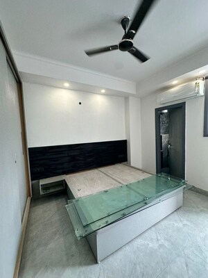 Bedroom in 3 BHK Builder Floor at Sector 51 – for Rent