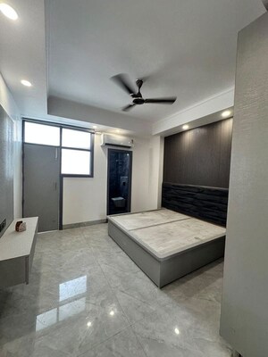 Bedroom in 3 BHK Builder Floor at Sector 51 – for Rent