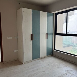 Room in 3 BHK Apartment at M3M Heights, Sector 65 – for Rent