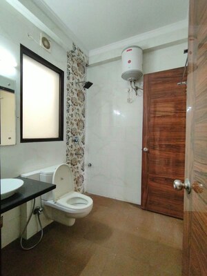 Bathroom in 3 BHK Builder Floor at Sector 43 – for Rent