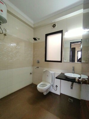 Bathroom in 3 BHK Builder Floor at Sector 43 – for Rent