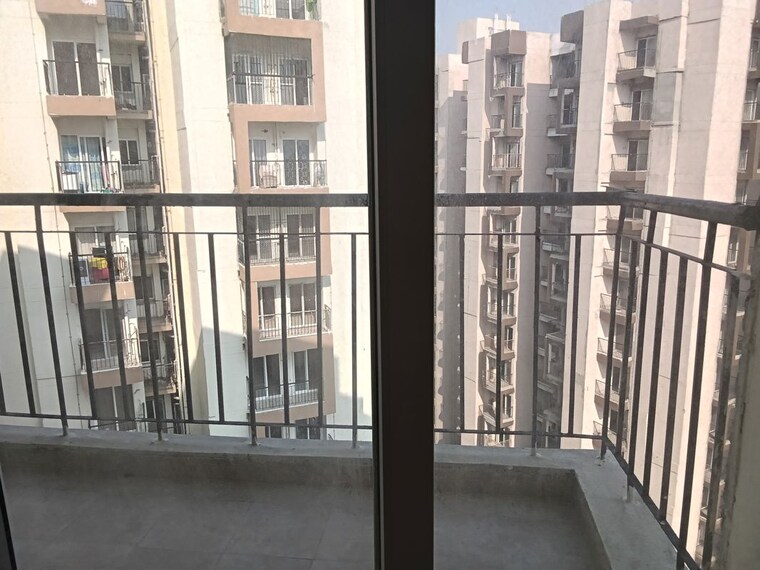 Room, amrapali dream valley 3 Bedroom 1045 Sq.Ft. Apartment In Amrapali Dream Valley Greater Noida 10754145