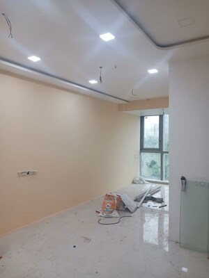 Room in  Office Space at Wadhwa The Gateway, Mulund West – for Rent