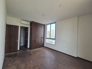 3 BHK Apartment For Rent in Piramal Vaikunth, Balkum Pada