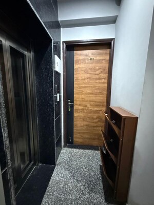 Lift in 1 RK Independent House at Saraswati Vihar – for Rent