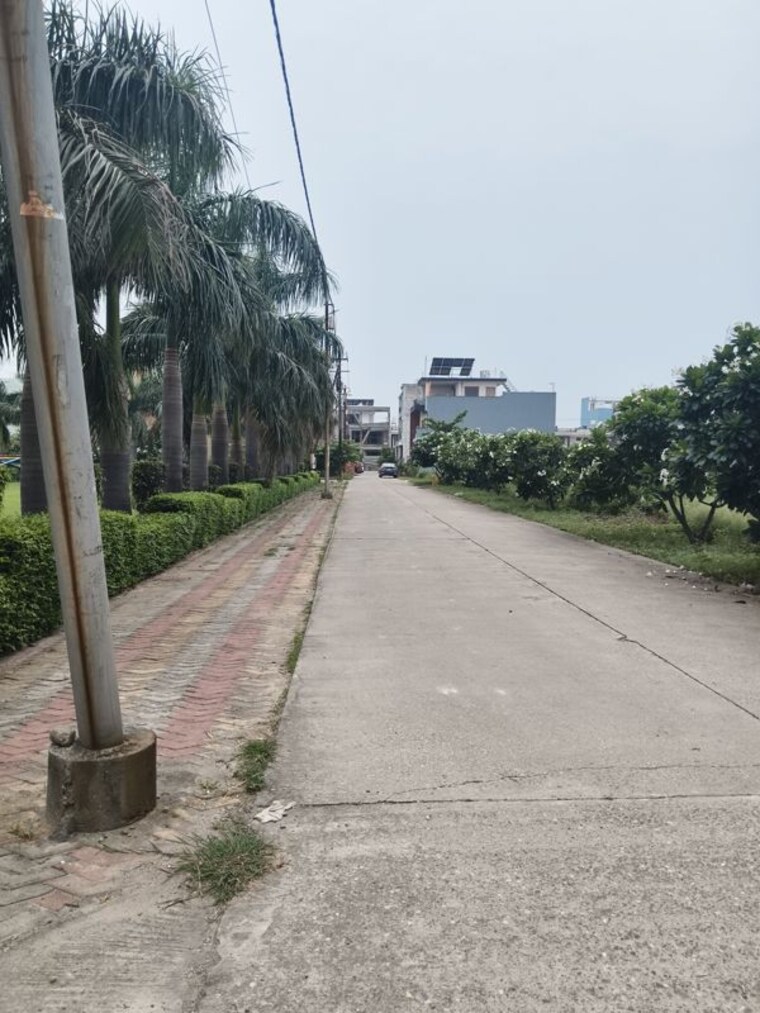 Balcony, asj-paras-enclave  140 Sq.Yd. Plot In Sujroo Muzaffarnagar 10754311
