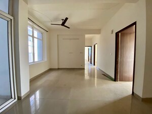 Room in 4 BHK Apartment at Dhakoli – for Rent