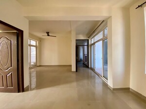Room in 4 BHK Apartment at Dhakoli – for Rent
