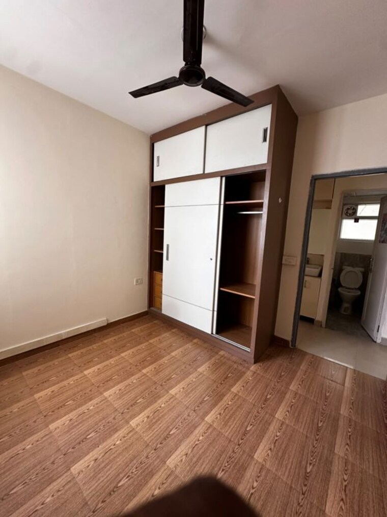 Room, tulip-lemon 2 Bedroom 526 Sq.Ft. Apartment In Sector 69 Gurgaon 10754319