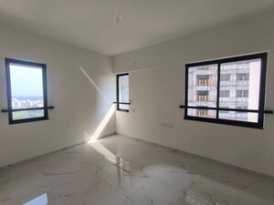 Room in 2 BHK Apartment at Mahindra Nestalgia, Pimpri – for Rent