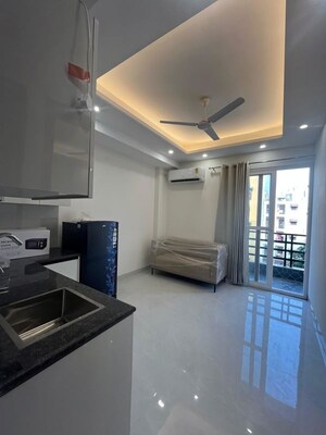 Kitchen in 1 BHK Builder Floor at Sector 43 – for Rent