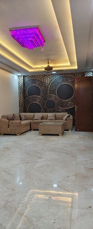 Living Room in 4 BHK Builder Floor at Sector 10 Dwarka – for Rent