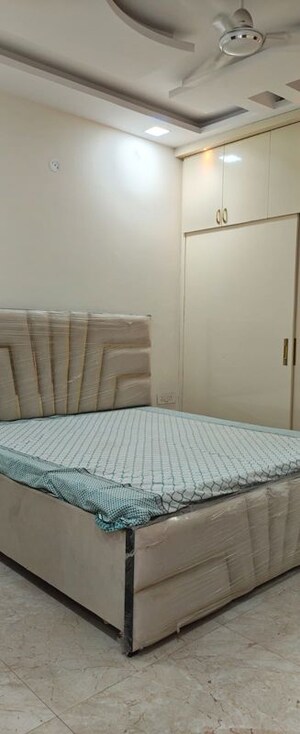 Bathroom in 4 BHK Builder Floor at Sector 10 Dwarka – for Rent