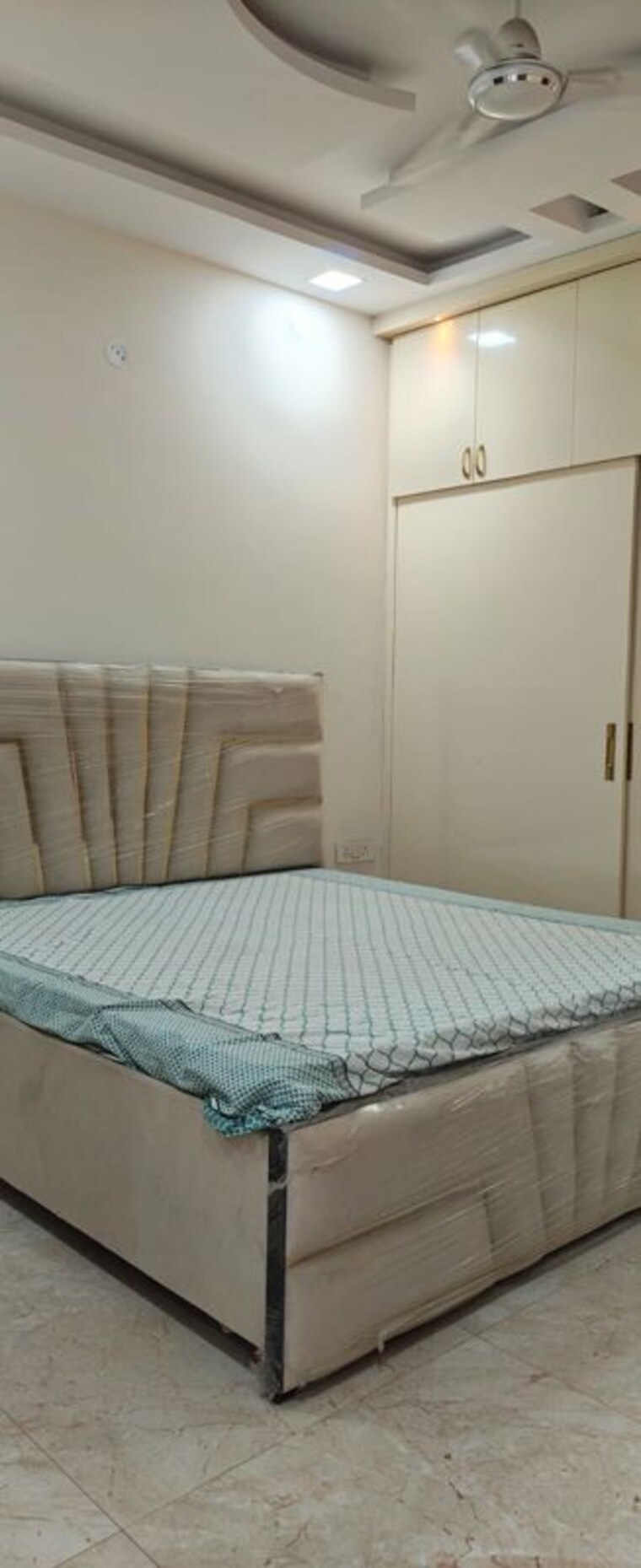 Bathroom, sector 10 dwarka 4 Bedroom 2300 Sq.Ft. Builder Floor In Sector 10 Dwarka Delhi 10754334