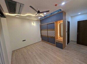 Room in 3 BHK Apartment at Sumadhura The Olympus, Financial District – for Rent