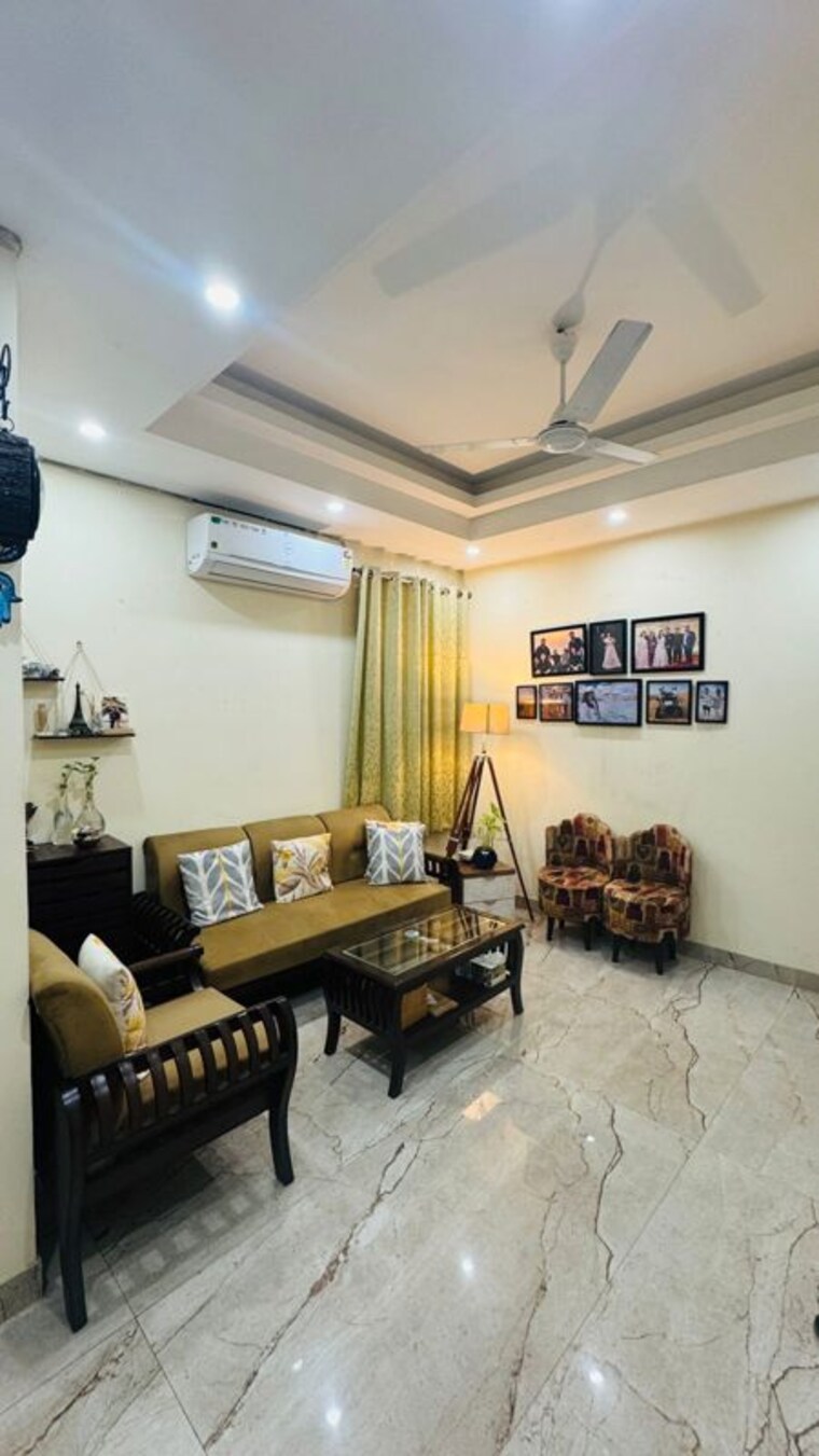 Living Room, sector 57 2 Bedroom 1180 Sq.Ft. Builder Floor In Sector 57 Gurgaon 10754361