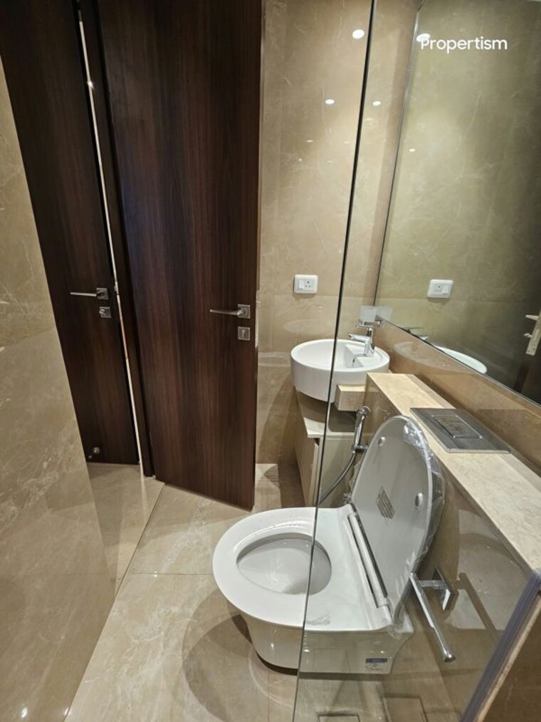 Bathroom, hiranandani-highland 1 Bedroom 377 Sq.Ft. Apartment In Powai Mumbai 10754381