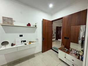 Kitchen in 3 BHK Builder Floor at Sector 57 – for Rent