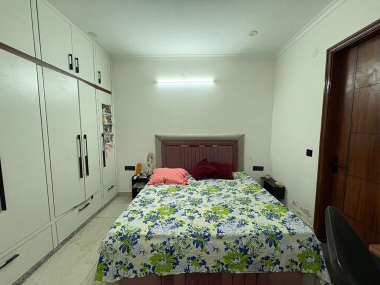 Bedroom, sector 57 3 Bedroom 1680 Sq.Ft. Builder Floor In Sector 57 Gurgaon 10754380
