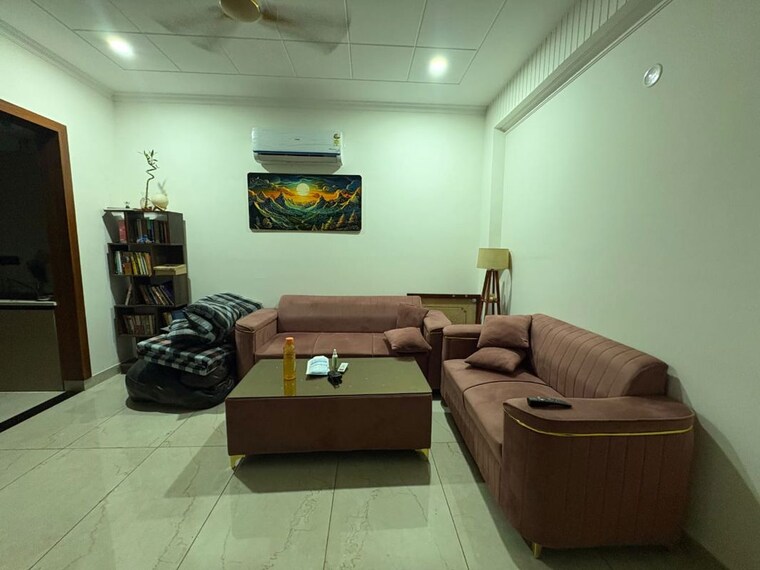 Living Room, sector 57 3 Bedroom 1680 Sq.Ft. Builder Floor In Sector 57 Gurgaon 10754380