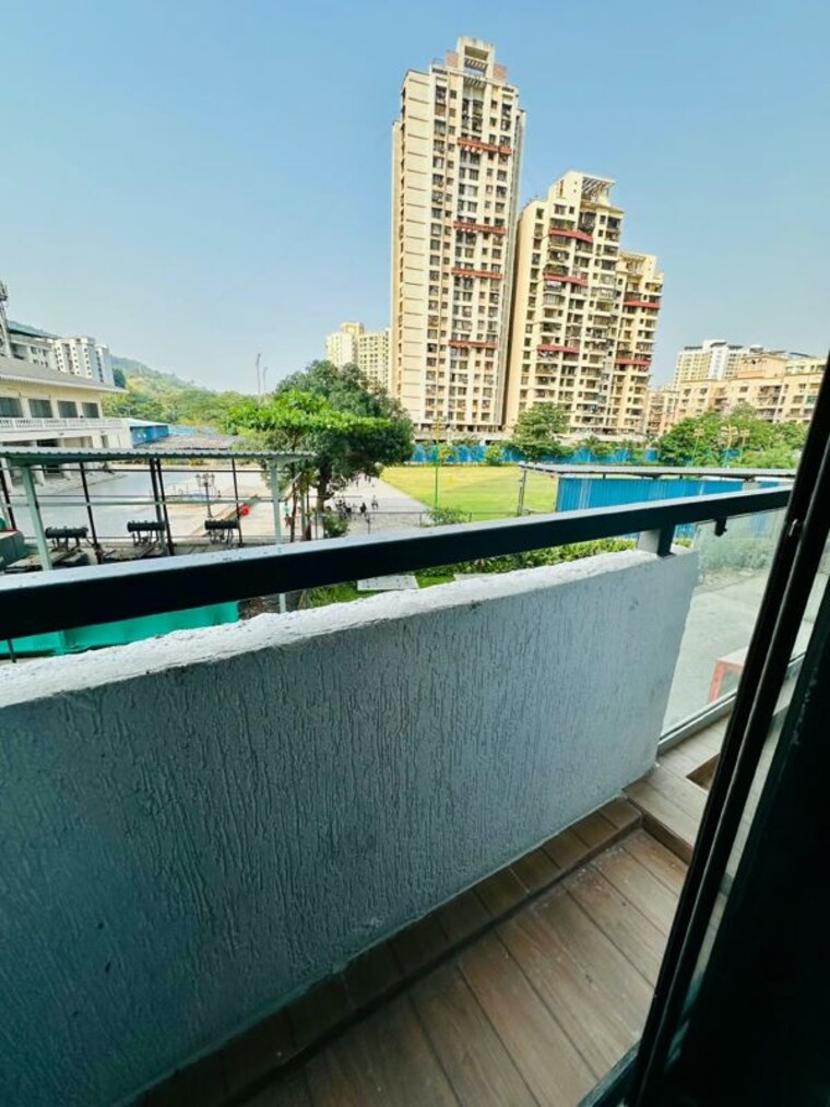 Balcony, damoji patil wadi 1 Bedroom 480 Sq.Ft. Apartment In Damoji Patil Wadi Thane 10754382