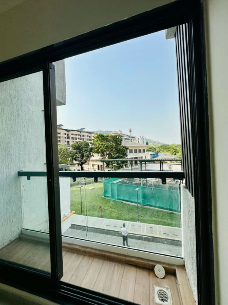 Balcony, damoji patil wadi 1 Bedroom 480 Sq.Ft. Apartment In Damoji Patil Wadi Thane 10754382